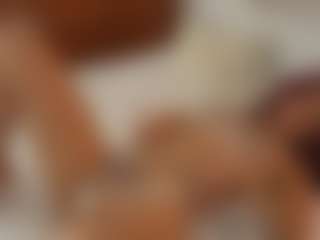 YourCarolinaaa's Live Sex Cam Show