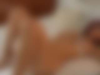 YourCarolinaaa's Live Sex Cam Show