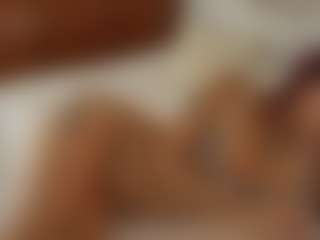 YourCarolinaaa's Live Sex Cam Show