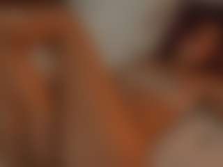 YourCarolinaaa's Live Sex Cam Show