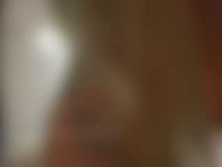 YourCarolinaaa's Live Sex Cam Show
