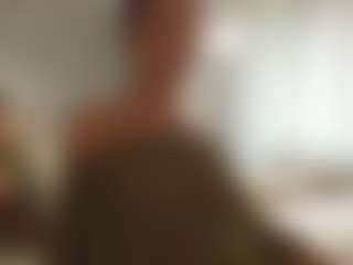 YourCarolinaaa's Live Sex Cam Show