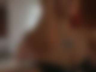 YourCarolinaaa's Live Sex Cam Show
