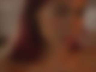 YourCarolinaaa's Live Sex Cam Show