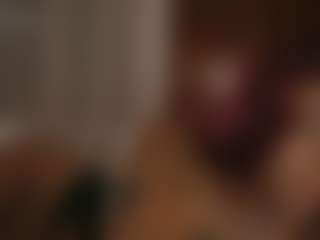 YourCarolinaaa's Live Sex Cam Show