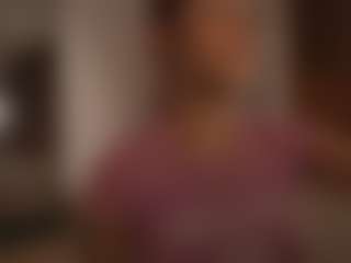 Live cam show with YourCarolinaaa - Sexy on UwU Esports
