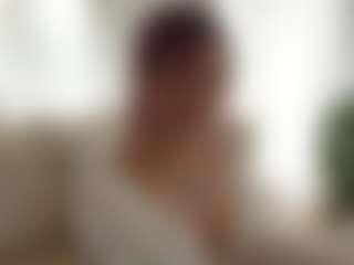 YourCarolinaaa's Live Sex Cam Show