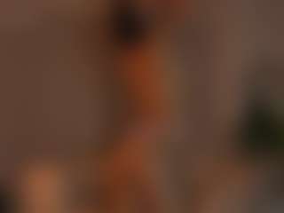 YourCarolinaaa's Live Sex Cam Show