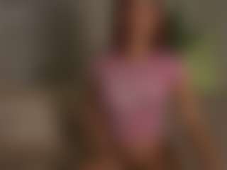 YourCarolinaaa's Live Sex Cam Show