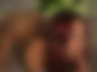 YourCarolinaaa's Live Sex Cam Show