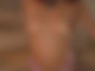 YourCarolinaaa's Live Sex Cam Show