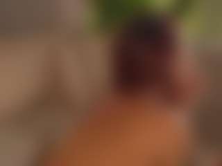 YourCarolinaaa's Live Sex Cam Show