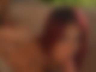 YourCarolinaaa's Live Sex Cam Show