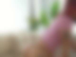 YourCarolinaaa's Live Sex Cam Show