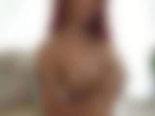 YourCarolinaaa's Live Sex Cam Show
