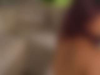 Live cam show with YourCarolinaaa - Tease Teen (18+) on WildCum
