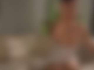 YourCarolinaaa's Live Sex Cam Show