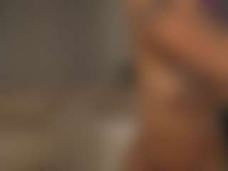 YourCarolinaaa's Live Sex Cam Show
