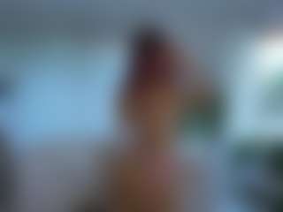 YourCarolinaaa's Live Sex Cam Show