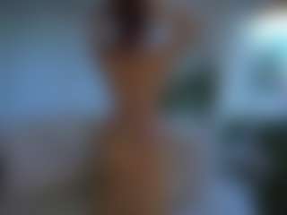 Live cam show with YourCarolinaaa - HD on CamwithHer