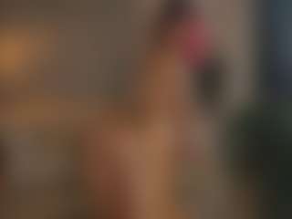 Live cam show with YourCarolinaaa - Athletic Spank on xplaylive.com