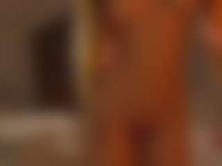 YourCarolinaaa's Live Sex Cam Show
