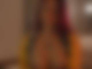 YourCarolinaaa's Live Sex Cam Show