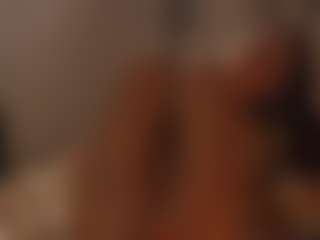 YourCarolinaaa's Live Sex Cam Show