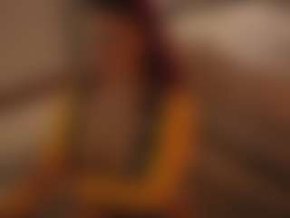 YourCarolinaaa's Live Sex Cam Show