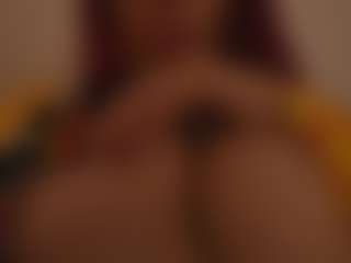 YourCarolinaaa's Live Sex Cam Show