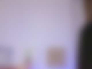 Live cam show with MiahJoness1 - Natural on testsause.com