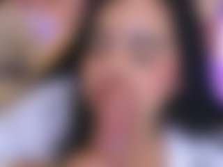 Live cam show with MiahJoness1 - Drinking on Camsoda