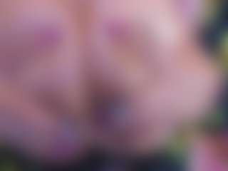 MiahJoness1's Live Sex Cam Show