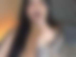 Live cam show with MiahJoness1 - Brown Hair on Camsoda
