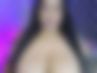 MiahJoness1's Live Sex Cam Show