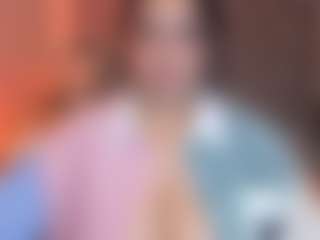 MiahJoness1's Live Sex Cam Show