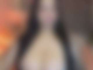 Live cam show with MiahJoness1 - Anal Brown Hair on Livezox