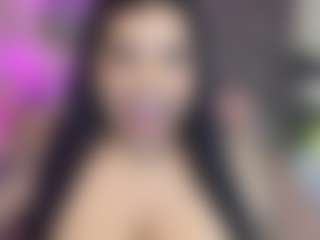 MiahJoness1's Live Sex Cam Show