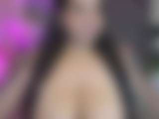 MiahJoness1's Live Sex Cam Show