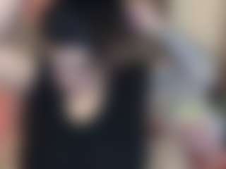 MiahJoness1's Live Sex Cam Show