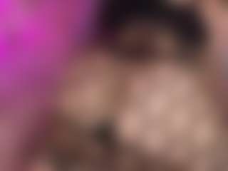 MiahJoness1's Live Sex Cam Show