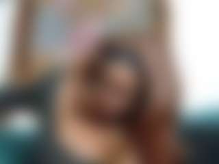Live cam show with Livvy Kinka - Ebony Lush on Fling VIP Chat