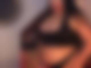 Live cam show with Arianna - Vr on SmokeAndPoke