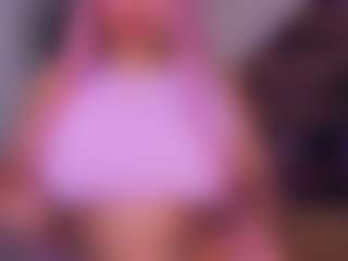 Live cam show with Arianna - Hairy Pussy on liverealitysex.com