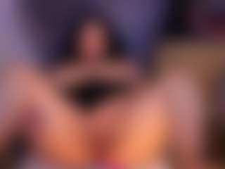 Arianna's Live Sex Cam Show