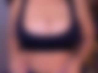 Live cam show with Arianna - Vr on SquirtSoMuch