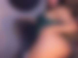 Arianna's Live Sex Cam Show