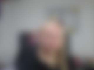emperatrizmessy's Live Sex Cam Show