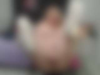 emperatrizmessy's Live Sex Cam Show