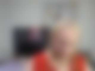 Live cam show with emperatrizmessy - Mature on SmokeAndPoke